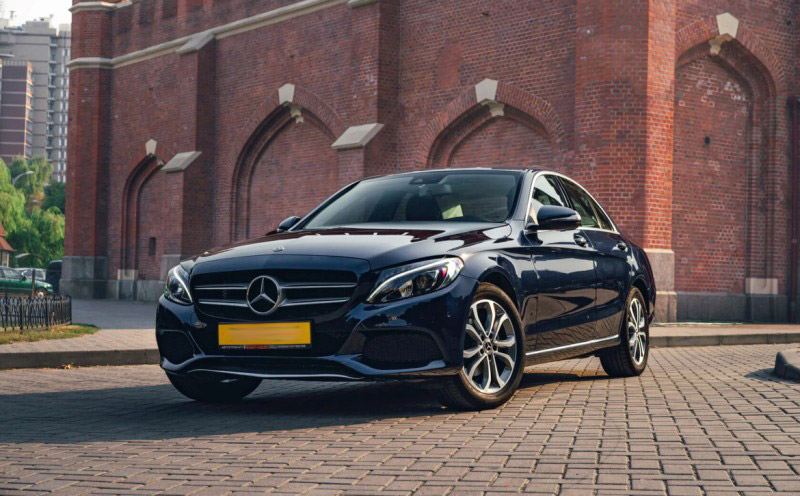Mercedes C