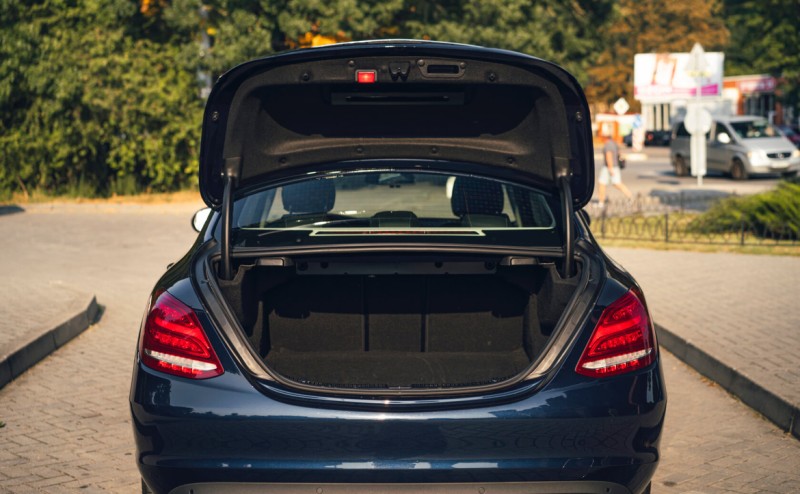 Mercedes C