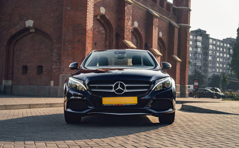 Mercedes C